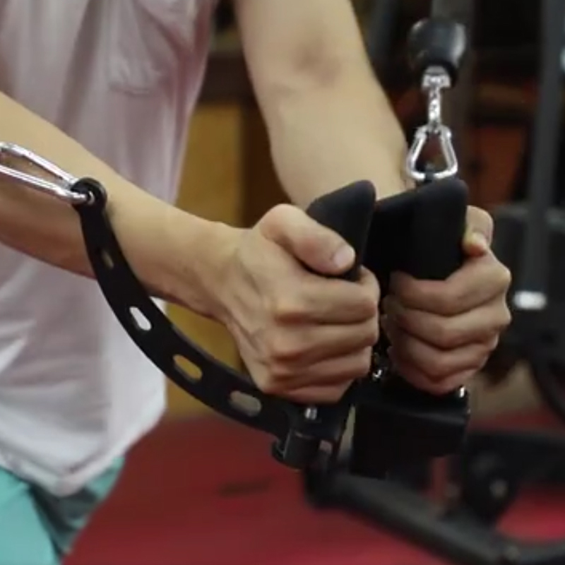 Gym aviron t-bar Biceps Tricep - Lat Pulldown Cable avis et prix